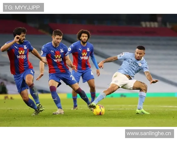 水晶宫主场迎战南安普顿激情对决直播盛况尽在眼前 水晶宫主场迎战南安普顿激情对决直播盛况尽在眼前