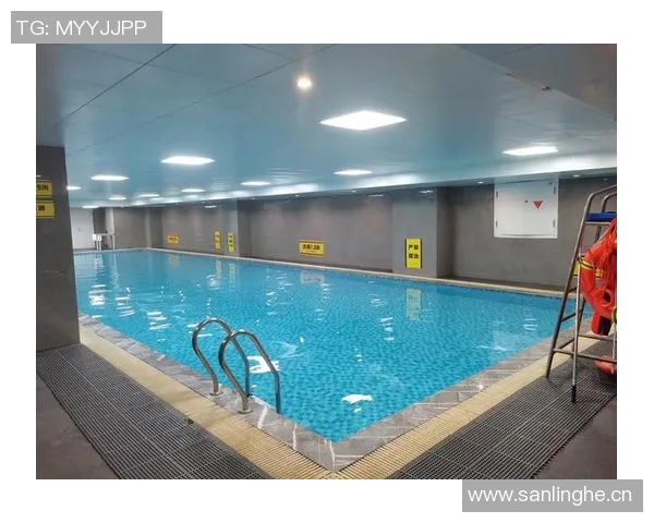 室内泳池设计与功能优化探索 打造舒适健康的游泳环境 室内泳池设计与功能优化探索 打造舒适健康的游泳环境