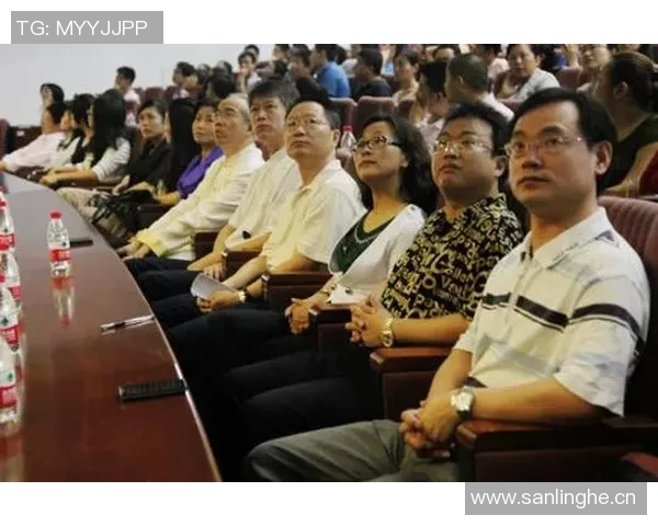 张敏的羽毛球人生深度对话探索她的奋斗与荣耀之路 张敏的羽毛球人生深度对话探索她的奋斗与荣耀之路