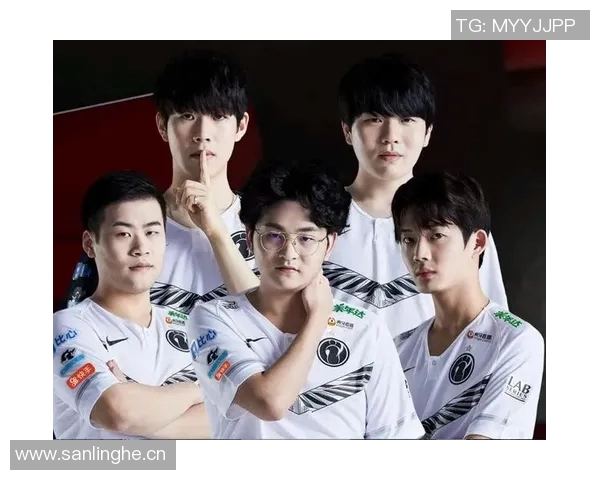 赛后分析:JDG与V5对决中的战术灵活性与应变能力探讨 赛后分析:JDG与V5对决中的战术灵活性与应变能力探讨